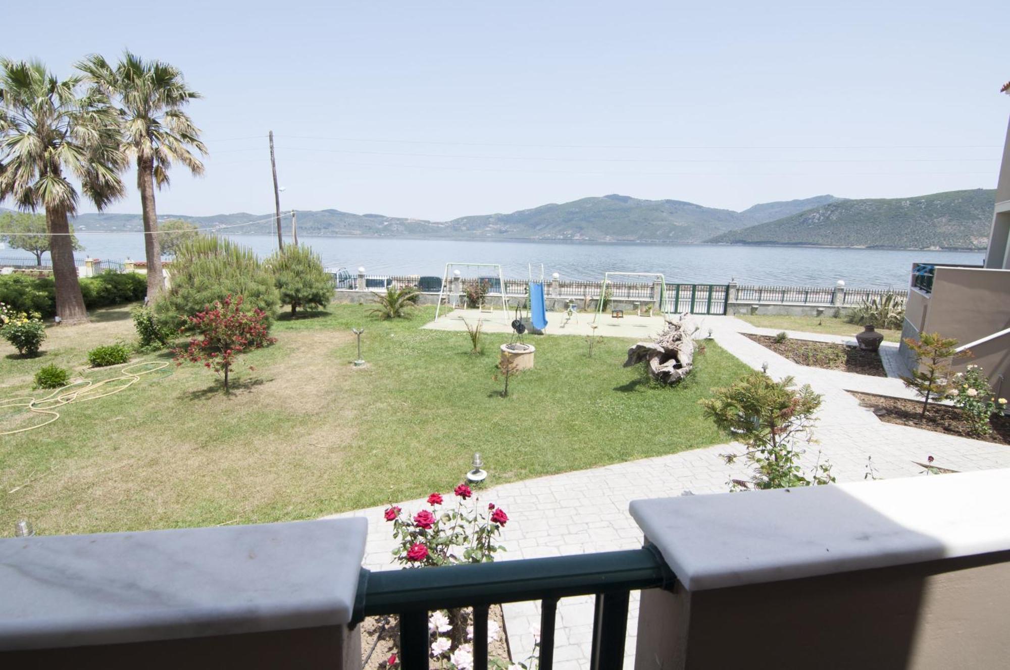 Ariadnes Holiday Accommodation II Apidias Lakos Zewnętrze zdjęcie